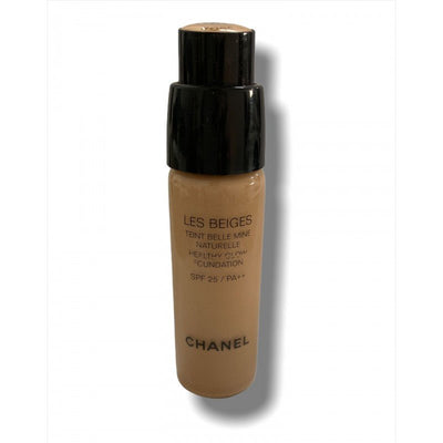 chanel-les-beiges-fondotinta-effetto-radioso-e-naturale-spf-25-pachanel